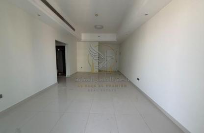Apartment - 2 - 3 for rent in Al Khan Corniche - Al Khan - Sharjah Apartment - 2 - 3 for rent in Al Khan Corniche - Al Khan - Sharjah