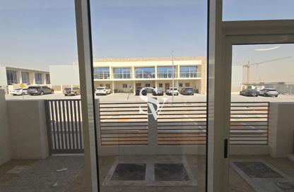 Townhouse - 2 - 3 for rent in Rukan 3 - Rukan - Dubai Townhouse - 2 - 3 for rent in Rukan 3 - Rukan - Dubai