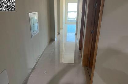 Apartment - 2 - 3 for sale in Gulf Tower - Emirates City - Ajman