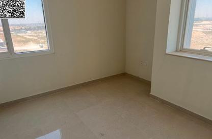 Apartment - 2 - 3 for sale in Gulf Tower - Emirates City - Ajman