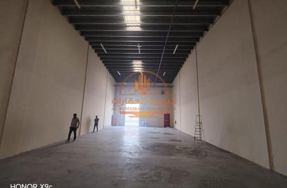 Warehouse - Studio - 1 Bathroom for rent in Al Jlail - Al Sajaa - Sharjah