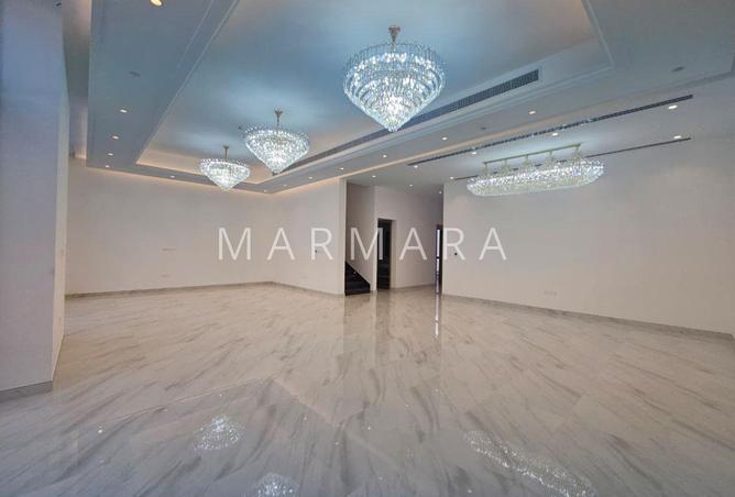 67074065 - صورة العقار 3