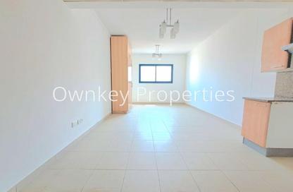 Apartment - Studio - 1 Bathroom for rent in Maples 2 - Al Raffa - Bur Dubai - Dubai