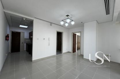 Apartment - 1 - 1 for rent in Nova Tower - Dubai Silicon Oasis - Dubai