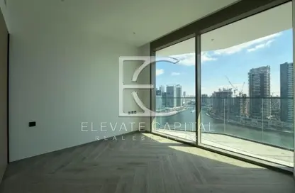 شقة - غرفة نوم - 2 حمامات للايجار في بنينسولا ثري - بنينسولا - الخليج التجاري - دبي