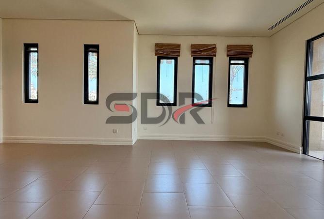 143745471 - Property Image 3