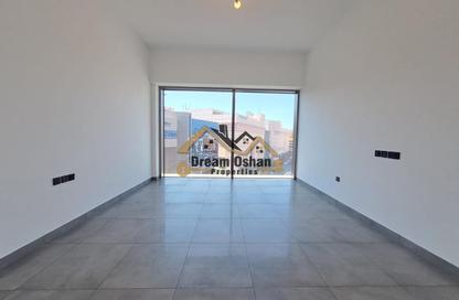 Apartment - 3 Bedrooms - 5 Bathrooms for rent in Lamcy Residence - Oud Metha - Bur Dubai - Dubai Apartment - 3 Bedrooms - 5 Bathrooms for rent in Lamcy Residence - Oud Metha - Bur Dubai - Dubai