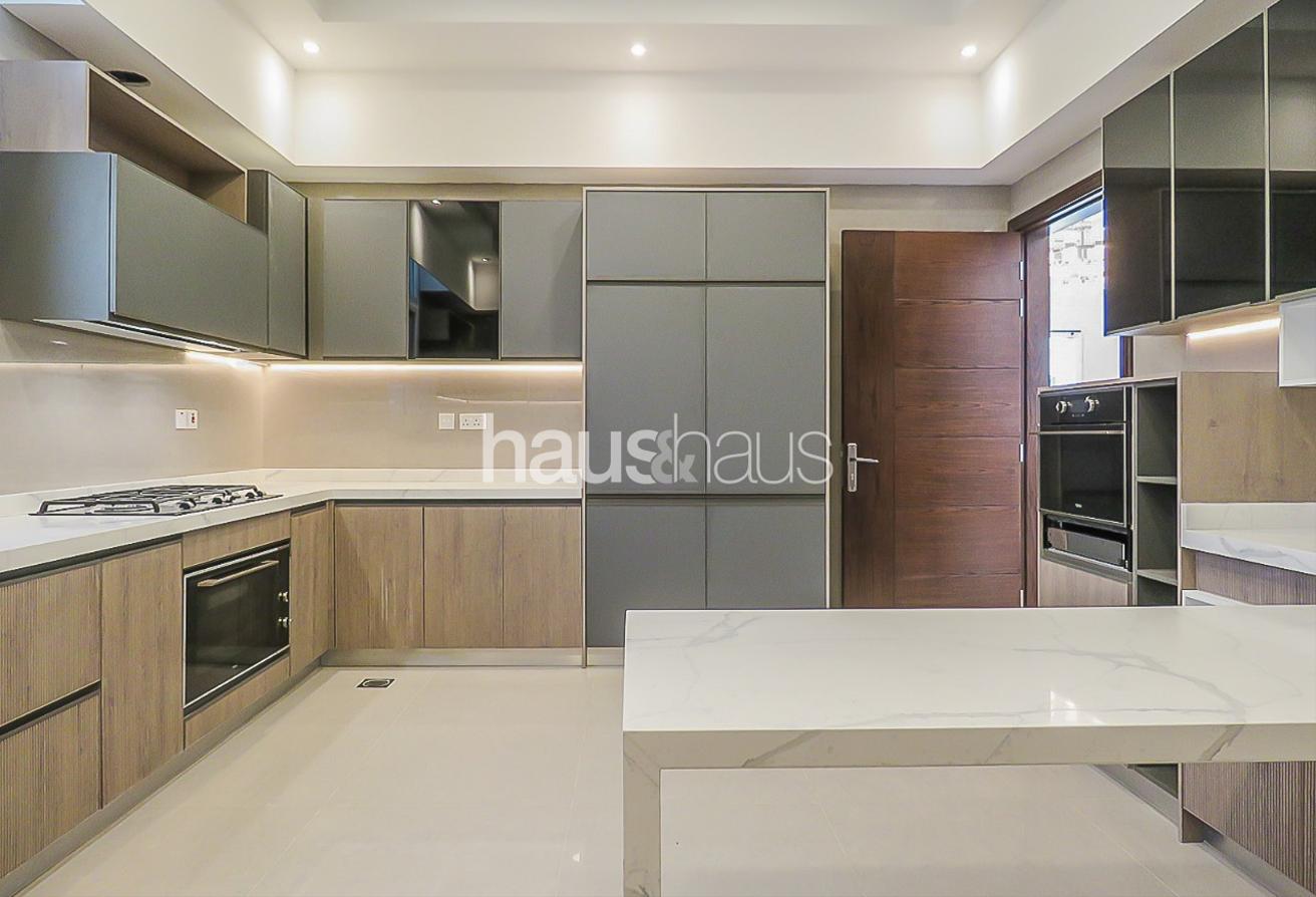 Unfurnished | Private Pool | Jacuzzi and Sauna photo 6