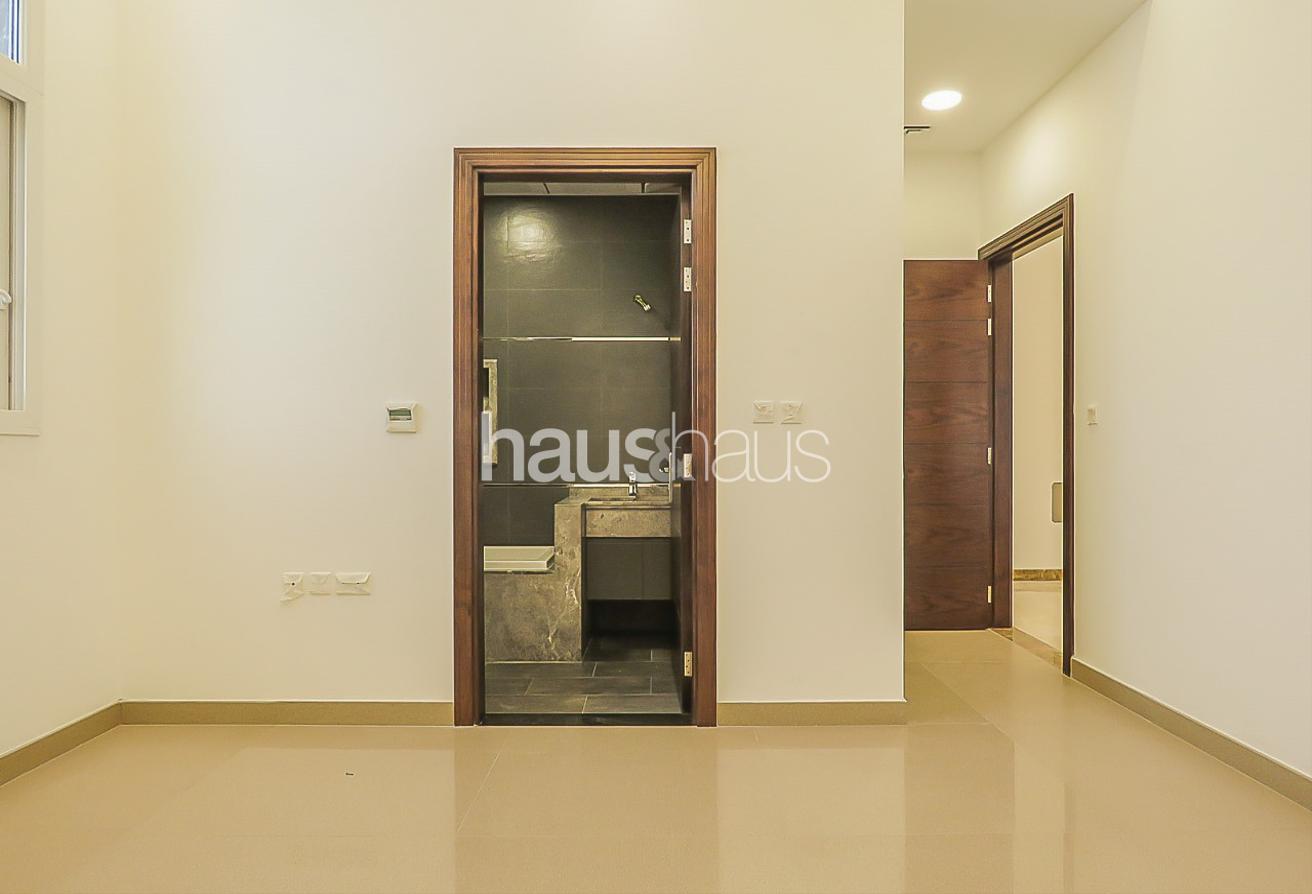 Unfurnished | Private Pool | Jacuzzi and Sauna photo 7
