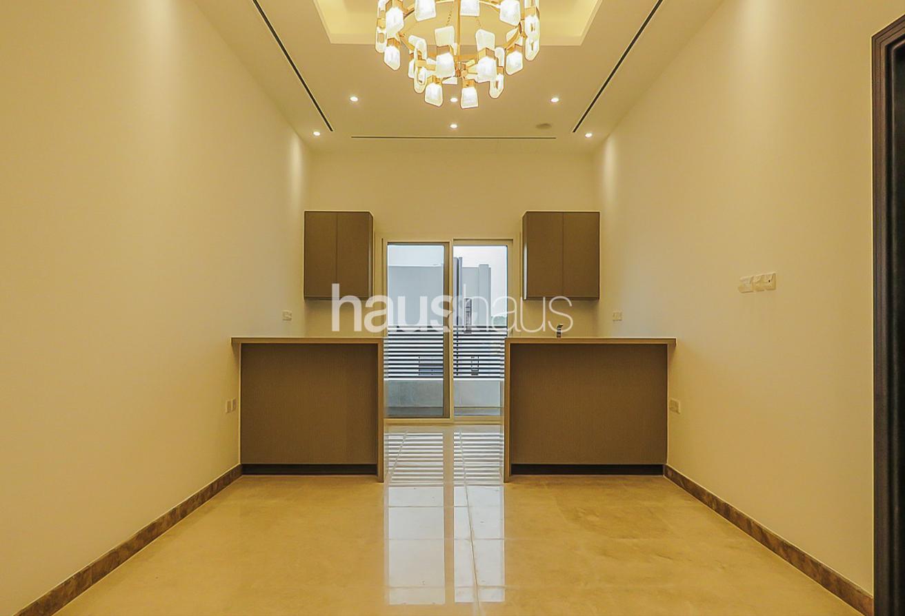 Unfurnished | Private Pool | Jacuzzi and Sauna photo 8
