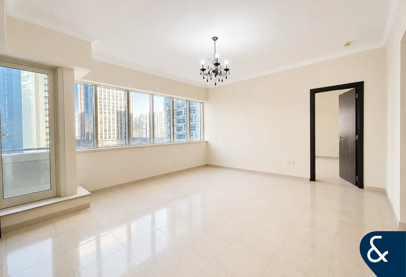 131575854 - Property Main Image