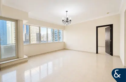 Apartment - 2 Bedrooms - 2 Bathrooms for rent in Al Majara 1 - Al Majara Towers - Dubai Marina - Dubai