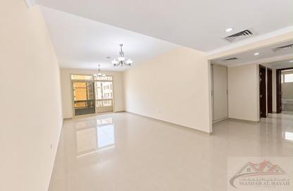 Apartment - 2 - 3 for rent in Muweileh Community - Muwaileh Commercial - Sharjah