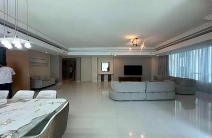 Apartment - 3 Bedrooms - 5 Bathrooms for sale in Blue Tower - Al Majaz 3 - Al Majaz - Sharjah Apartment - 3 Bedrooms - 5 Bathrooms for sale in Blue Tower - Al Majaz 3 - Al Majaz - Sharjah