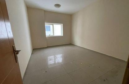 Apartment - 2 Bedrooms - 2 Bathrooms for rent in Al Khan Corniche - Al Khan - Sharjah
