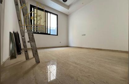 Townhouse - 5 - 7 for rent in Jasmine Towers - Garden City - Ajman