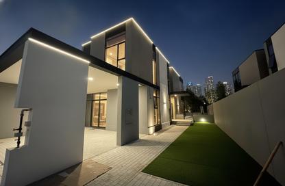 Villa - 4 - 4 for sale in Mudon Al Ranim 5 - Mudon - Dubai
