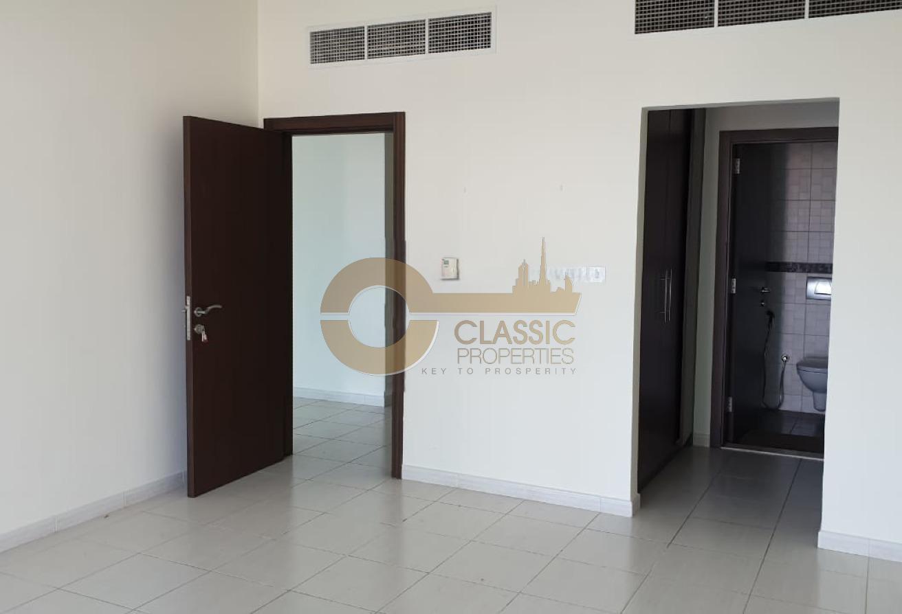 EXCELLENT LOCATION | CANAL VIEW | SPACIOUS UNIT photo 7