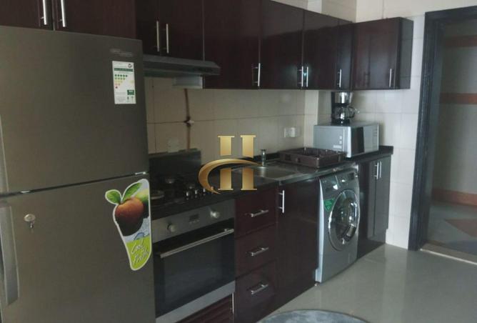 82787652 - Property Image 3