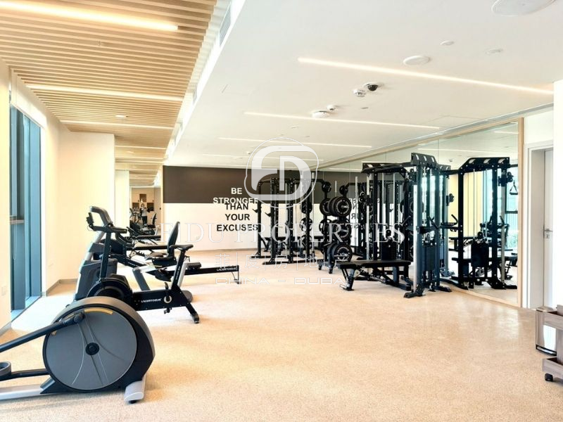 Park View | Mid Floor | Ready To Move