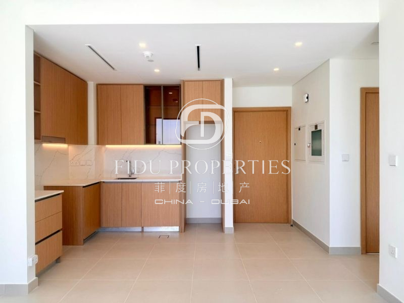 Park View | Mid Floor | Ready To Move