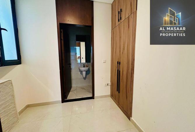 136551562 - Property Image 2