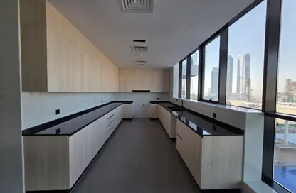 شقة - 4 غرف نوم - 6 حمامات للبيع في تيراسيس الشارقة - الخان لاجون - الخان - الشارقة