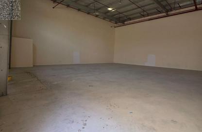 Warehouse - Studio for rent in Al Sajaa Industrial - Al Sajaa - Sharjah