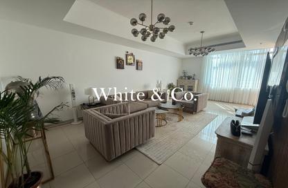 Apartment - 2 Bedrooms - 3 Bathrooms for sale in Botanica Tower - Dubai Marina - Dubai