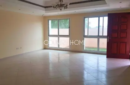 Villa - 4 Bedrooms - 5 Bathrooms for rent in Umm Suqeim 2 Villas - Umm Suqeim 2 - Umm Suqeim - Dubai
