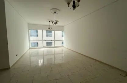 Apartment - 3 Bedrooms - 3 Bathrooms for rent in Al Majaz 2 - Al Majaz - Sharjah
