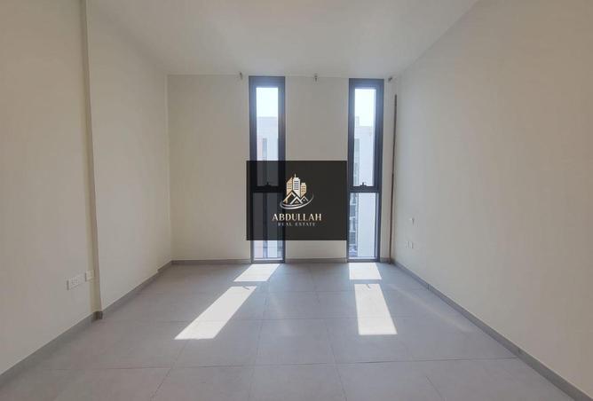 84084145 - Property Image 3