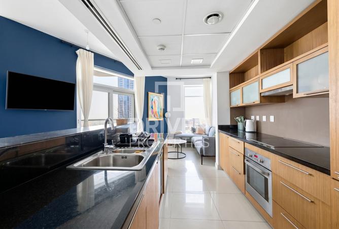 Fully Furnished | Spacious Layout | Vacant photo 3