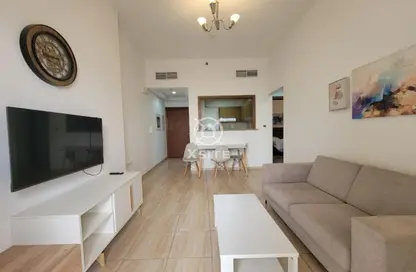 شقة - 2 غرف نوم - 2 حمامات للايجار في برج صباح - الضاحية 12 - قرية جميرا الدائرية - دبي