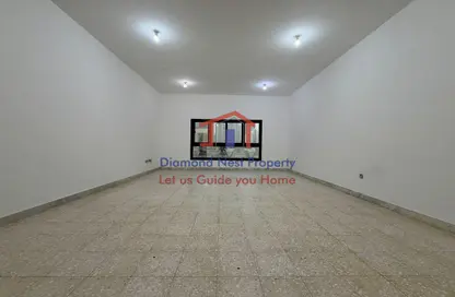شقة - 3 غرف نوم - 4 حمامات للايجار في سي19 - الحصن - الخالدية - أبوظبي