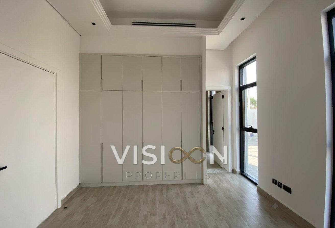 Luxury Villa | Brand New | Al Barsha 3 photo 8