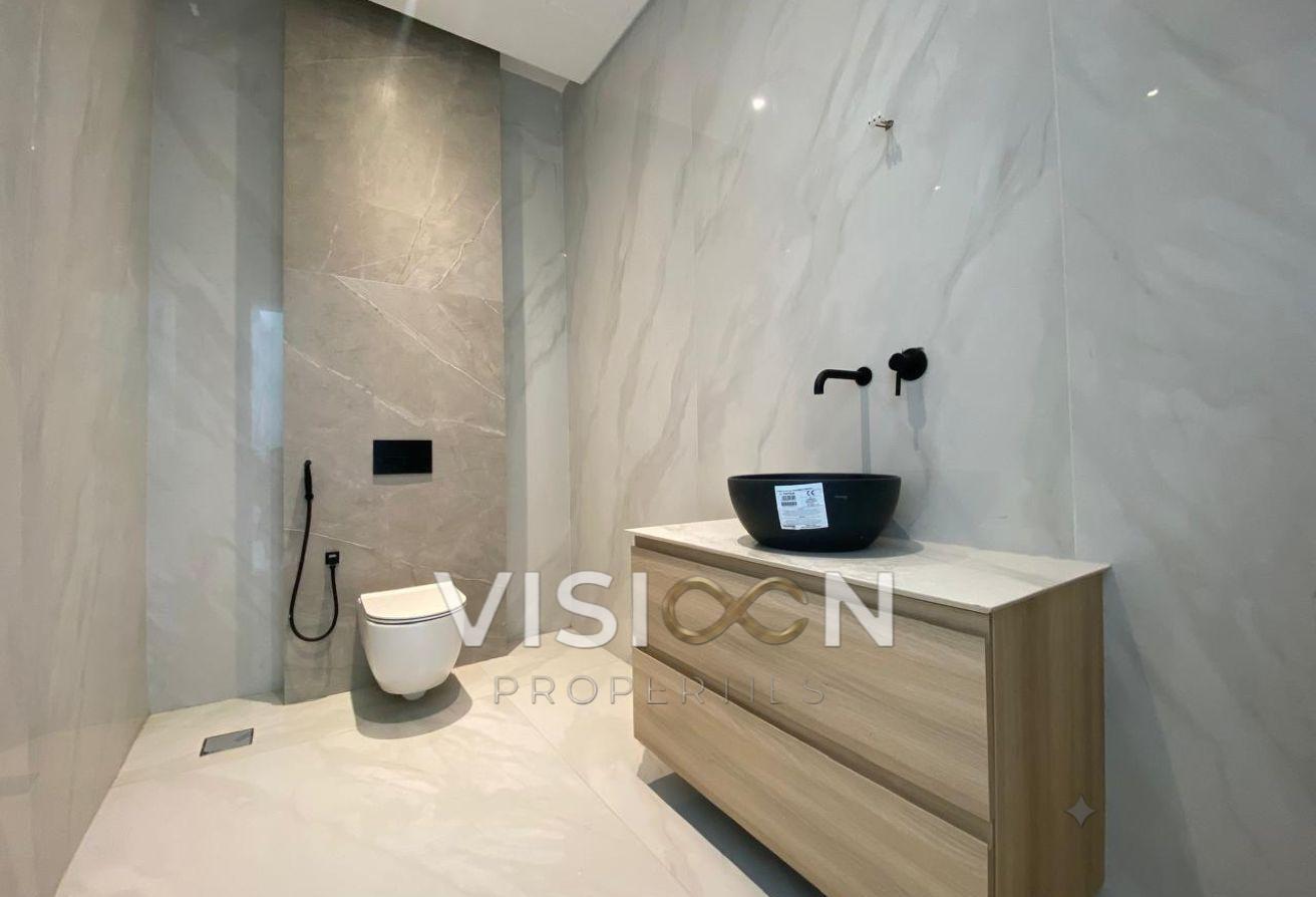 Luxury Villa | Brand New | Al Barsha 3 photo 12