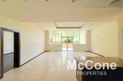 Apartment - 1 - 2 for rent in Amber - Tiara Residences - Palm Jumeirah - Dubai
