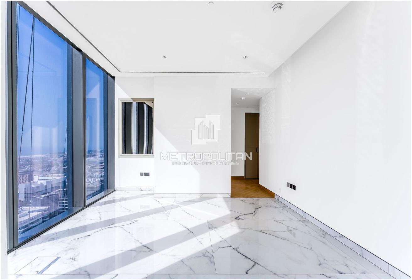 Rare Layout | High Floor | Full Palm and Sea View photo 11