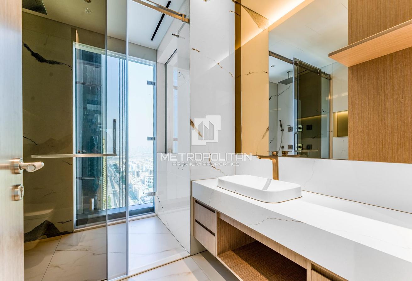 Rare Layout | High Floor | Full Palm and Sea View photo 25