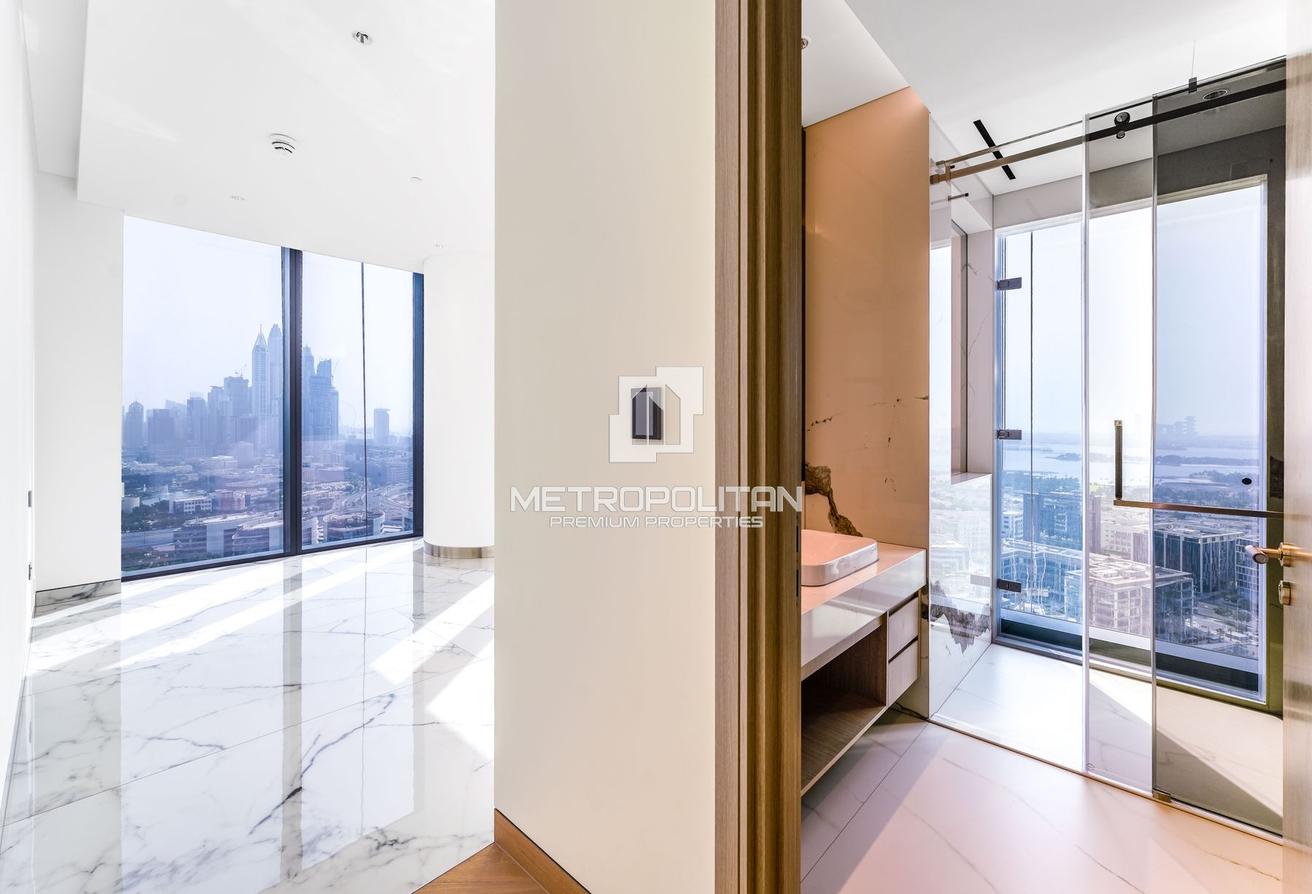 Rare Layout | High Floor | Full Palm and Sea View photo 18