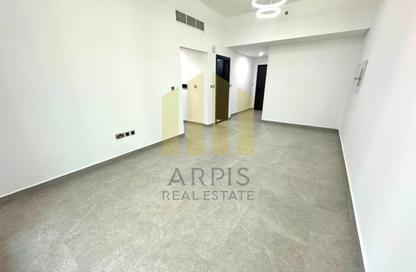 Apartment - 1 Bedroom - 2 Bathrooms for rent in Iltemas Residence - Jumeirah Garden City - Al Satwa - Dubai