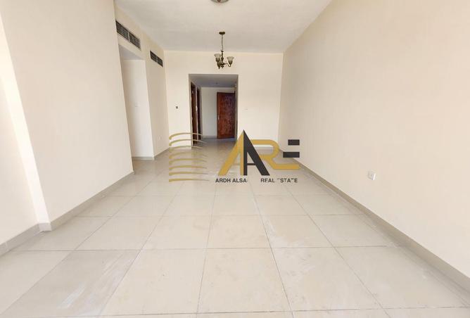 97390434 - Property Image 3