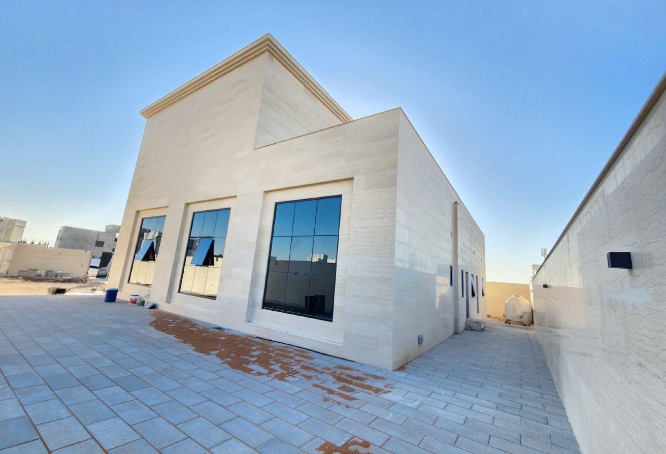 Brand New | Bright Villa | Private Garden photo 6