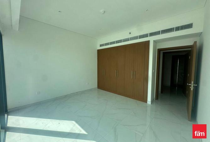 94008222 - Property Image 3