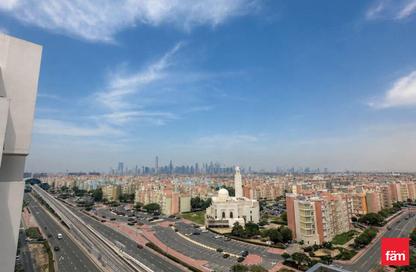 Apartment - 3 Bedrooms - 4 Bathrooms for sale in Azizi Central - Al Furjan - Dubai