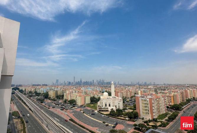 94008222 - Property Main Image