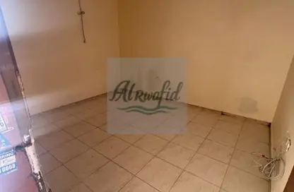 سكن عمال - استوديو للايجار في الجرف 2 - الجرف - عجمان وسط المدينة - عجمان