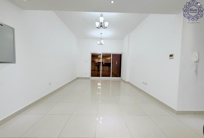 60925253 - Property Image 2