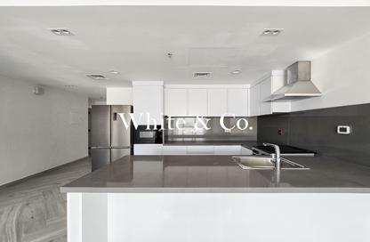 Apartment - 1 Bedroom - 2 Bathrooms for sale in Lake Point Tower - JLT Cluster N - Jumeirah Lake Towers - Dubai